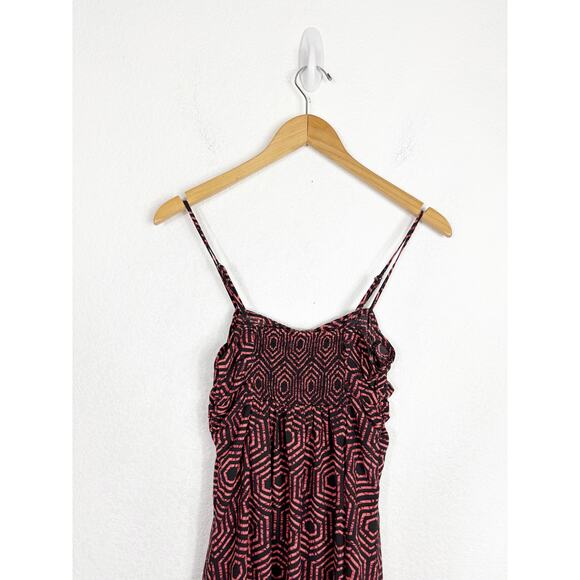 Urban Outfitters Veronica Midi Dress Size XS Ruched Geometric Smocked Back - Picture 11 of 13